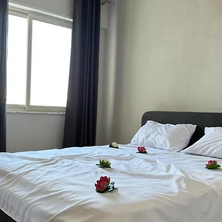 Appartamento Leo With Sea View Durrës