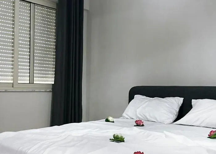 Leo With Sea View Apartment *
